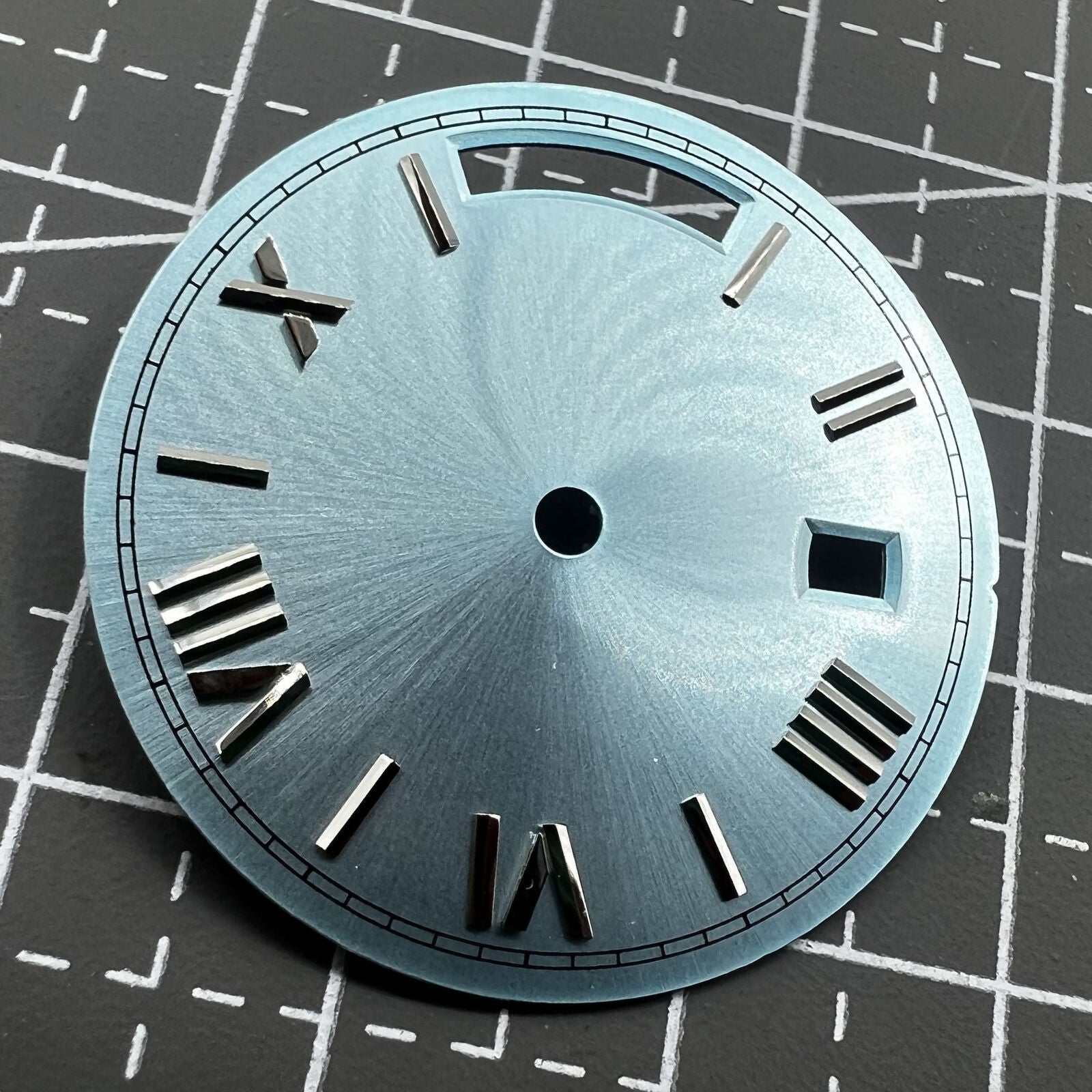 Silver nail-style dial 28.5mm with light blue accents for Seagull ST1644 movement.