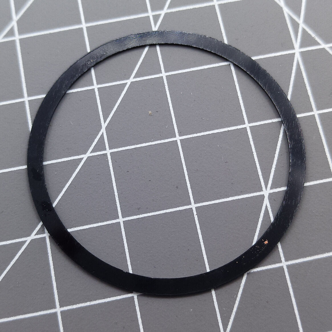 38,5 mm Uhrenlünette aus Aluminiumlegierung, schwarzer Ring + weiße Schrift für Omega Speedmaster 