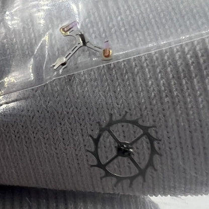 Pallet fork and escape wheel set for NH35 NH36 watch movement, precision generic brand parts for repair.
