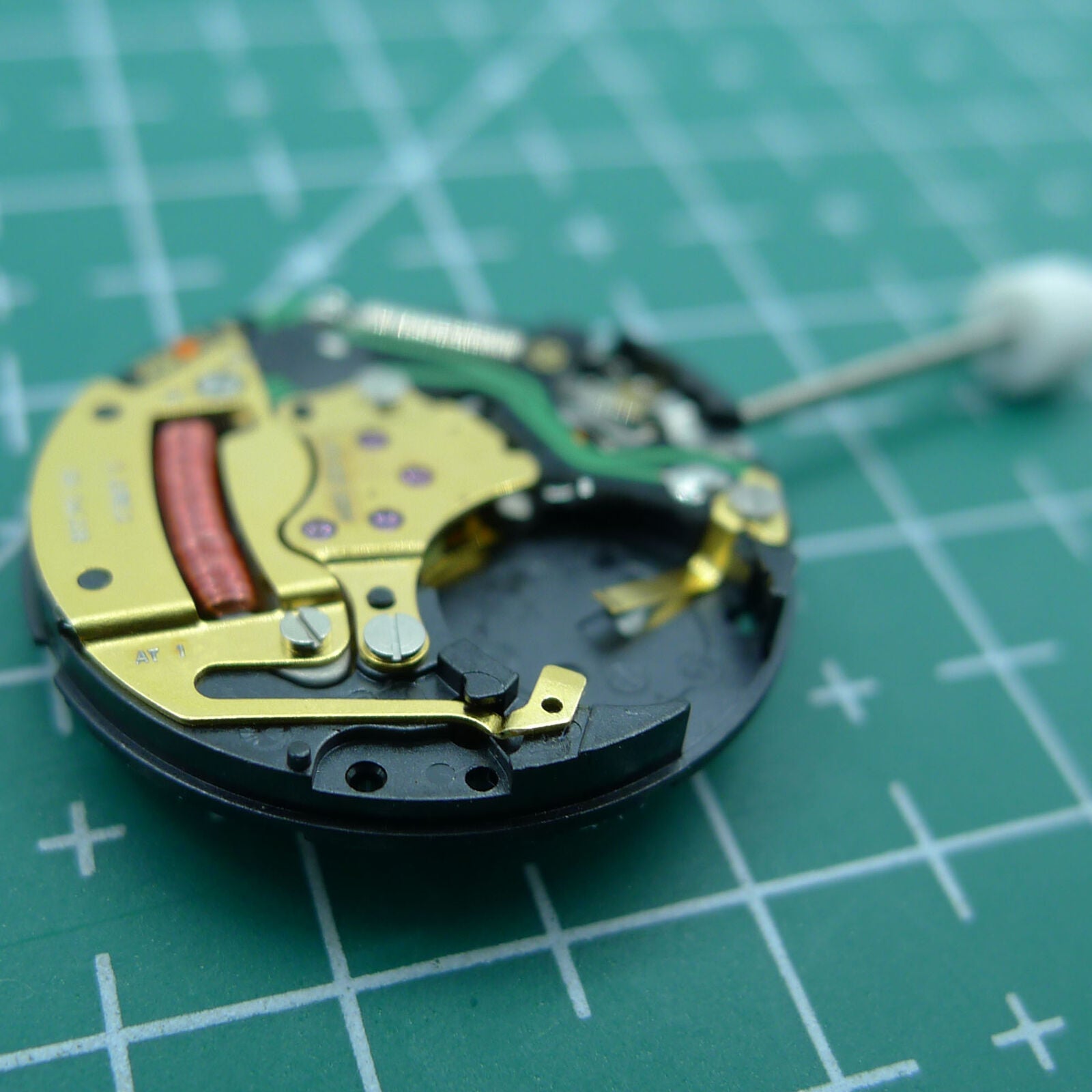 Swiss Movement ISA 338 quartz watch with date at 3, sleek design for precise timekeeping and elegant style.