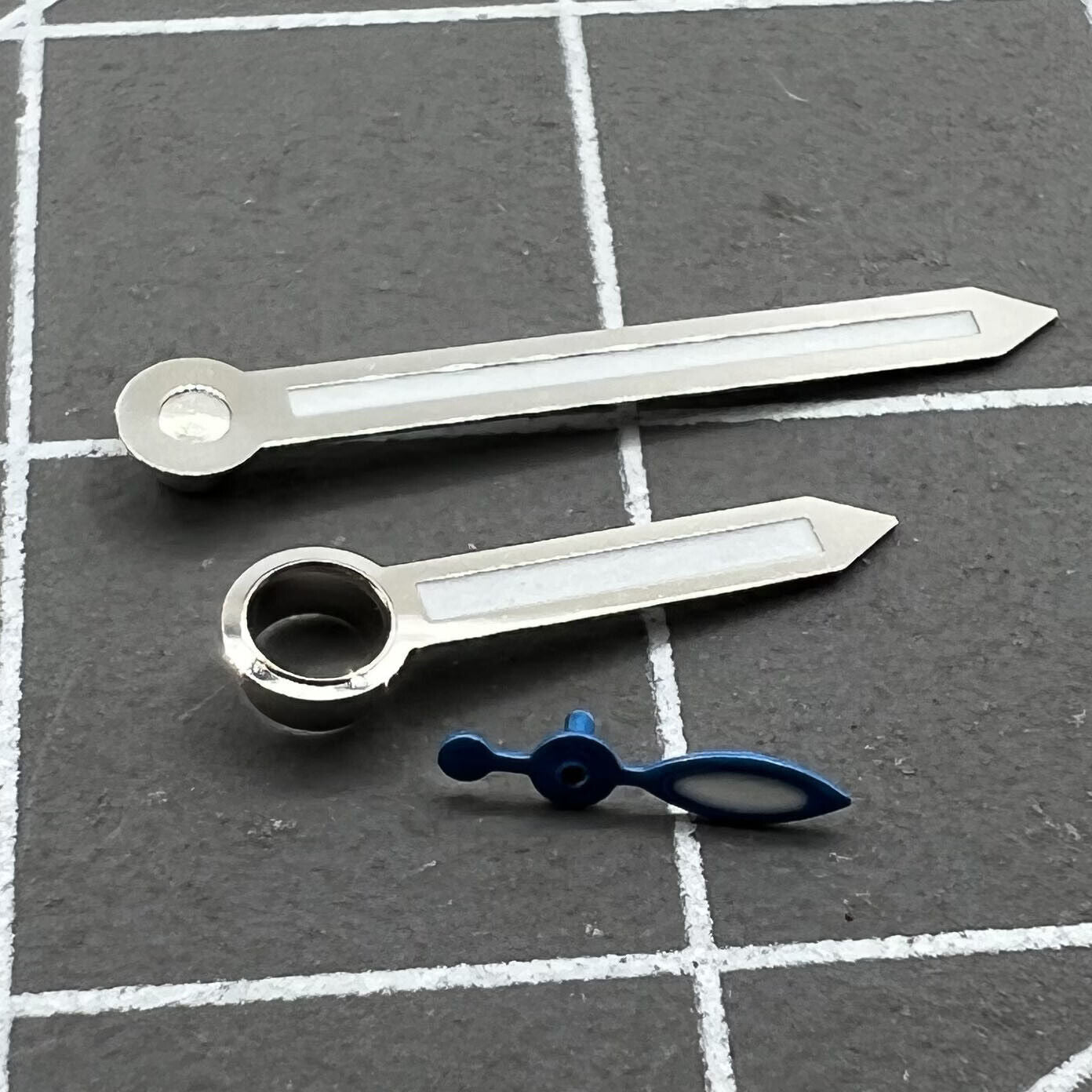 Silver Trim Arrow Shaped Green Lume Watch Hands for ST3600/ST3620/ETA6497/6498