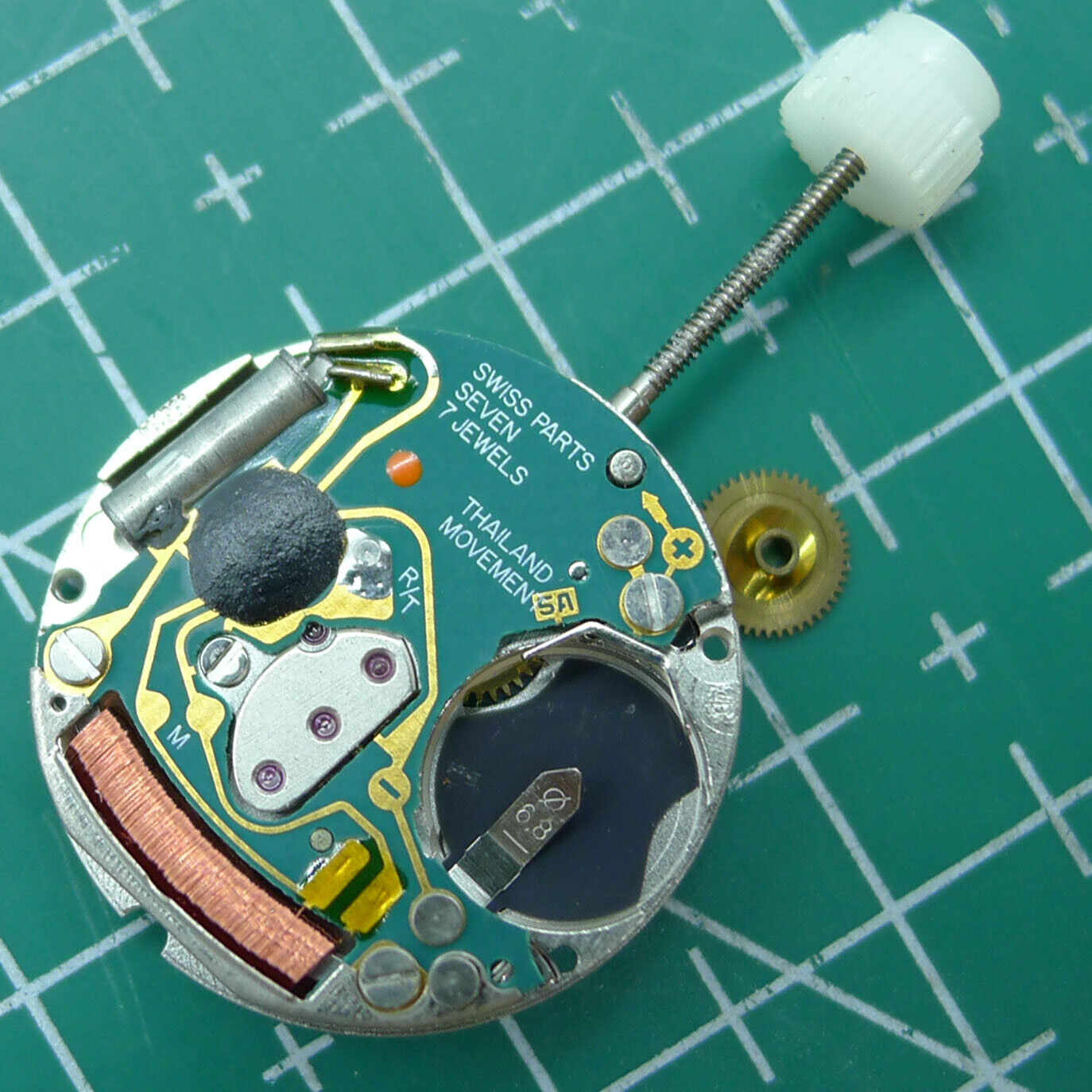 ETA 956.114 quartz watch movement with white dial, 3-hand display for repair and replacement.