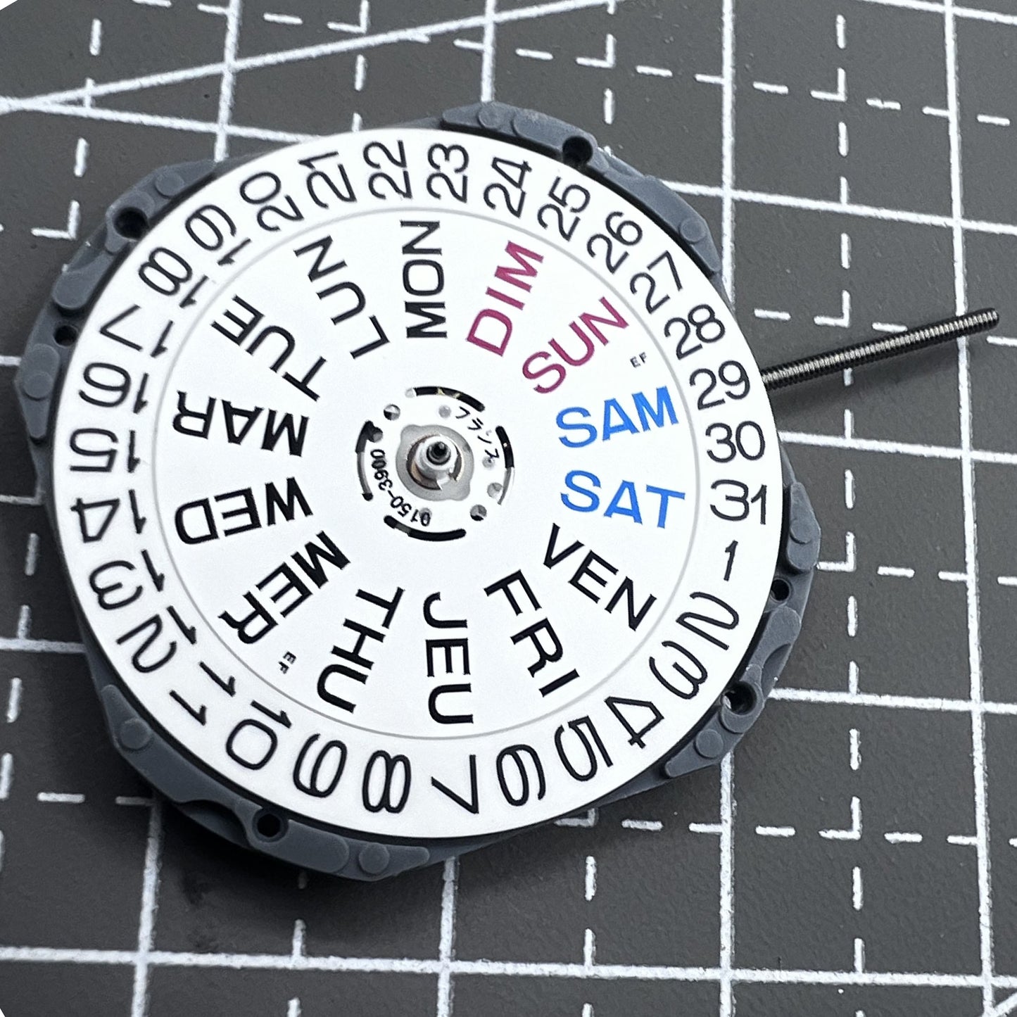 Seiko Quarzwerk 6N53A Uhrwerk mit Tag-Datum-Anzeige und 3 Zeigern aus Japan, pr�zise Uhrwerkkomponente.