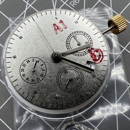 Automatic chronograph watch with ETA 7753 movement, featuring a small second dial at 6 o?clock.