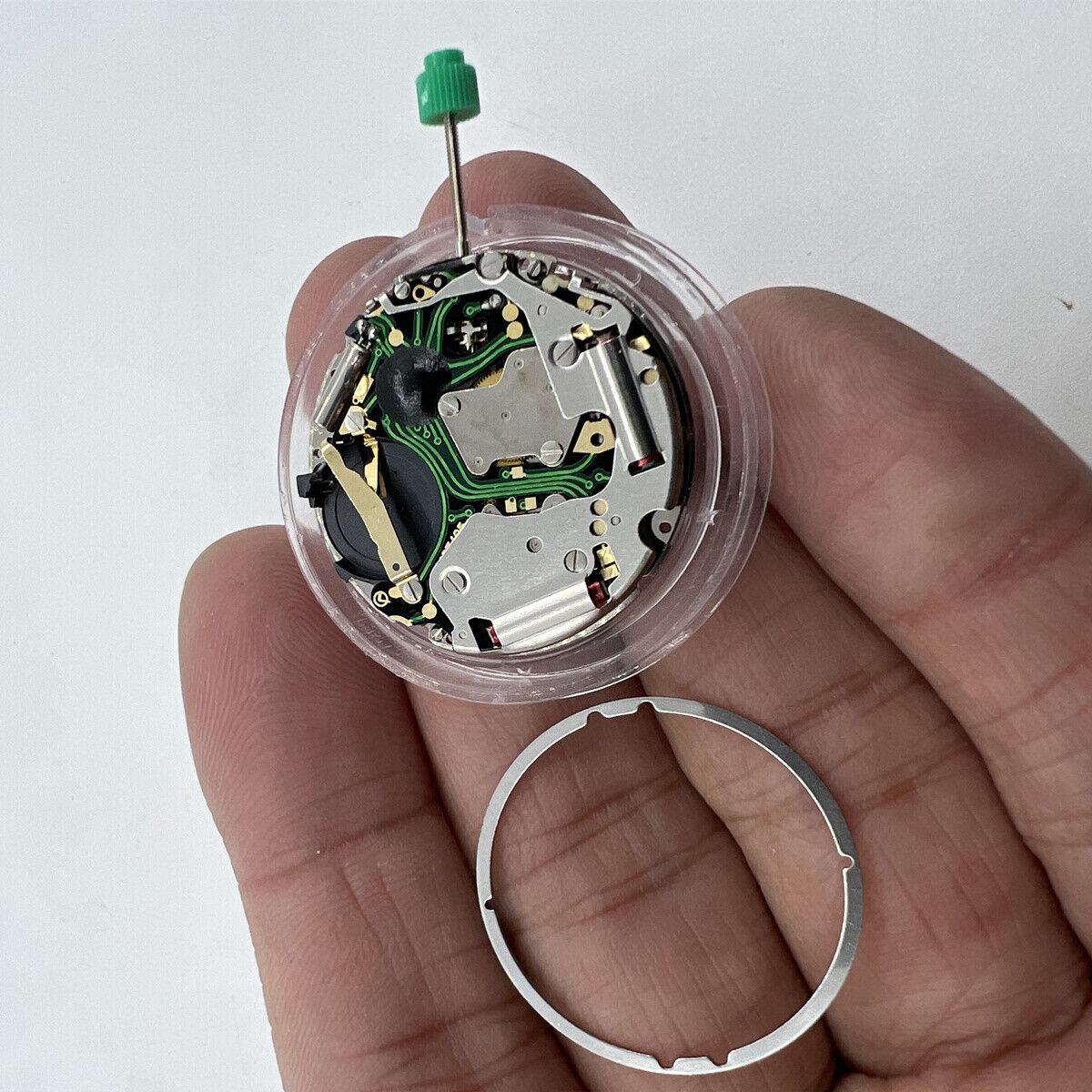 Watchmakers ISA 8171 silver quartz movement with date at 4 o'clock, multi-function repair part for watches