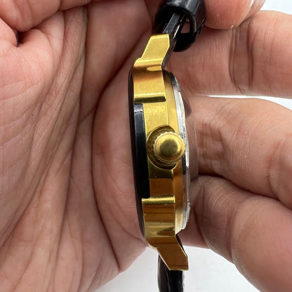 37mm Kongque automatic watch with black dial, Roman numerals, and 33 jewels for precise timekeeping.