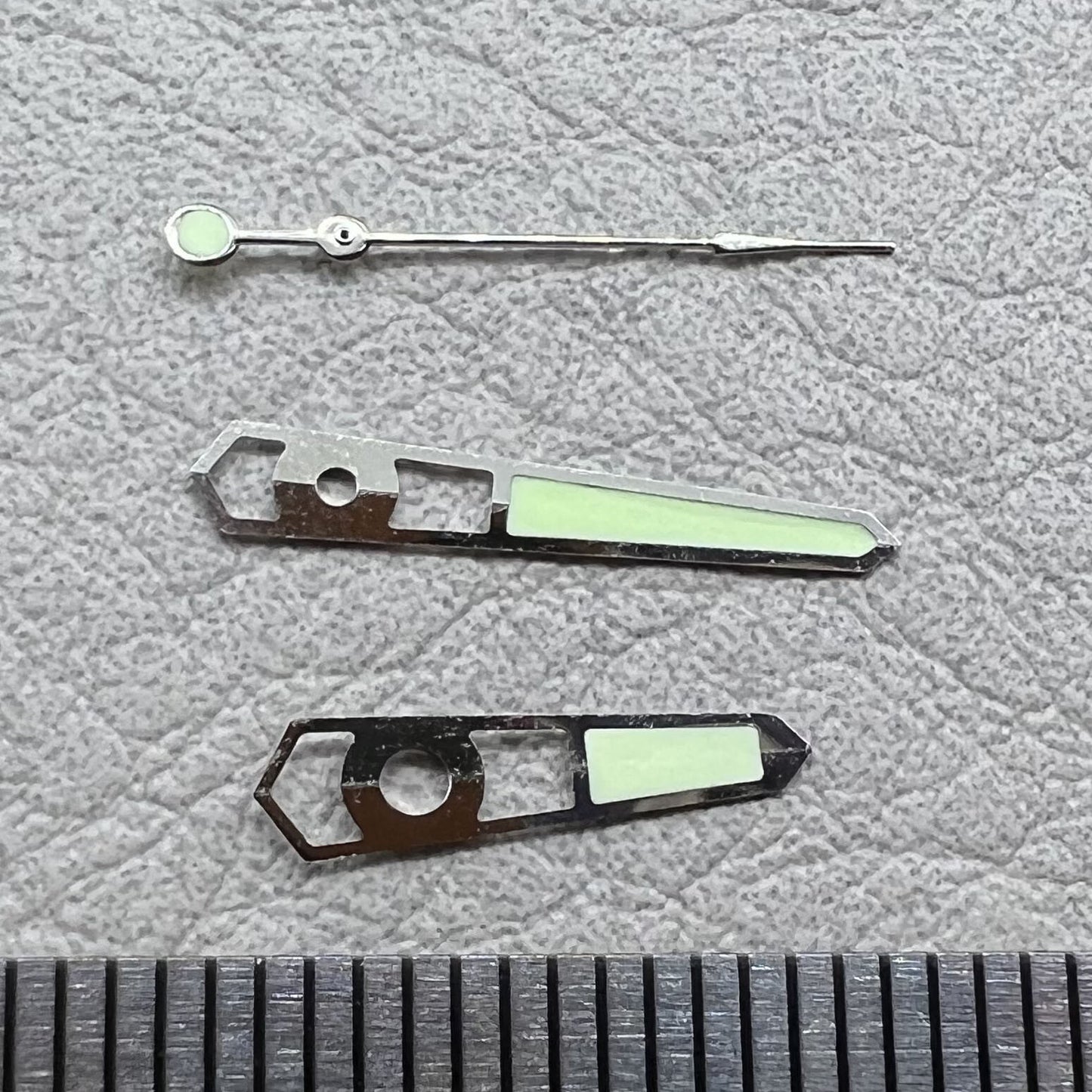 13mm Hollow Silver Trim Green Lume Watch Hands for Mechanical Movement NH35 NH36