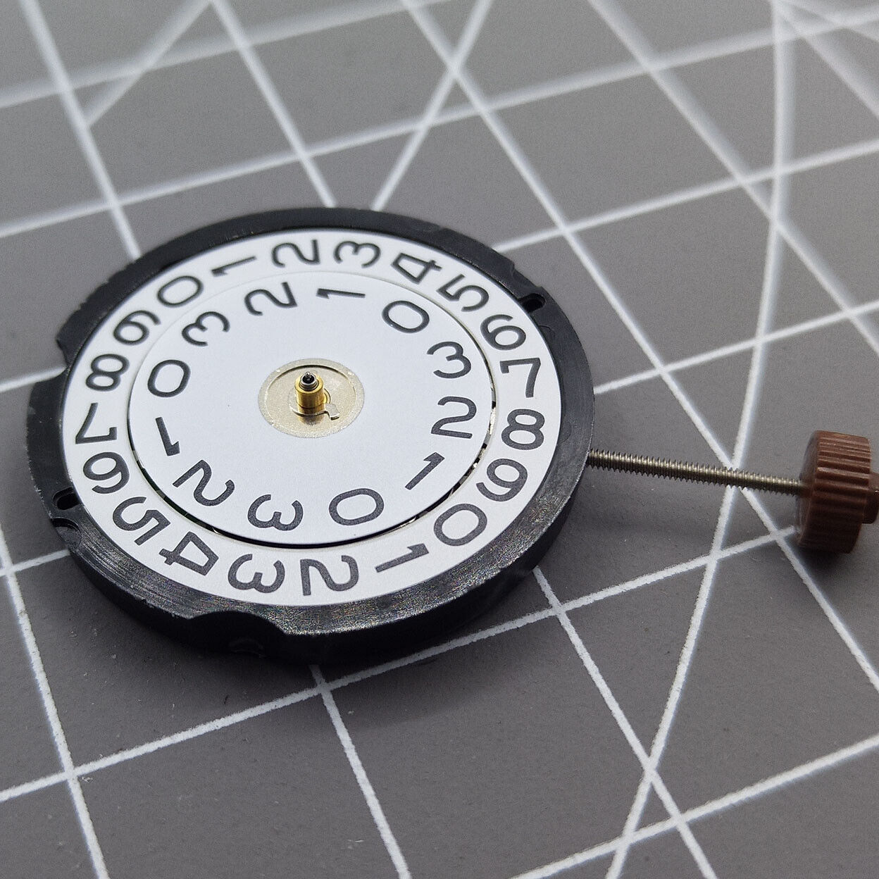 Swiss Ronda 509 quartz watch movement with precision Swiss parts for reliable timekeeping.