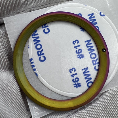 38 mm/30,5 mm Uhrenlünetteneinsatz, matt, Regenbogenblau, goldenes Aluminium-Uhrenteil