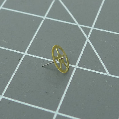 Golden 4.5H second wheels set for Miyota 82S5 82S7 movement, 3-piece watch accessory.