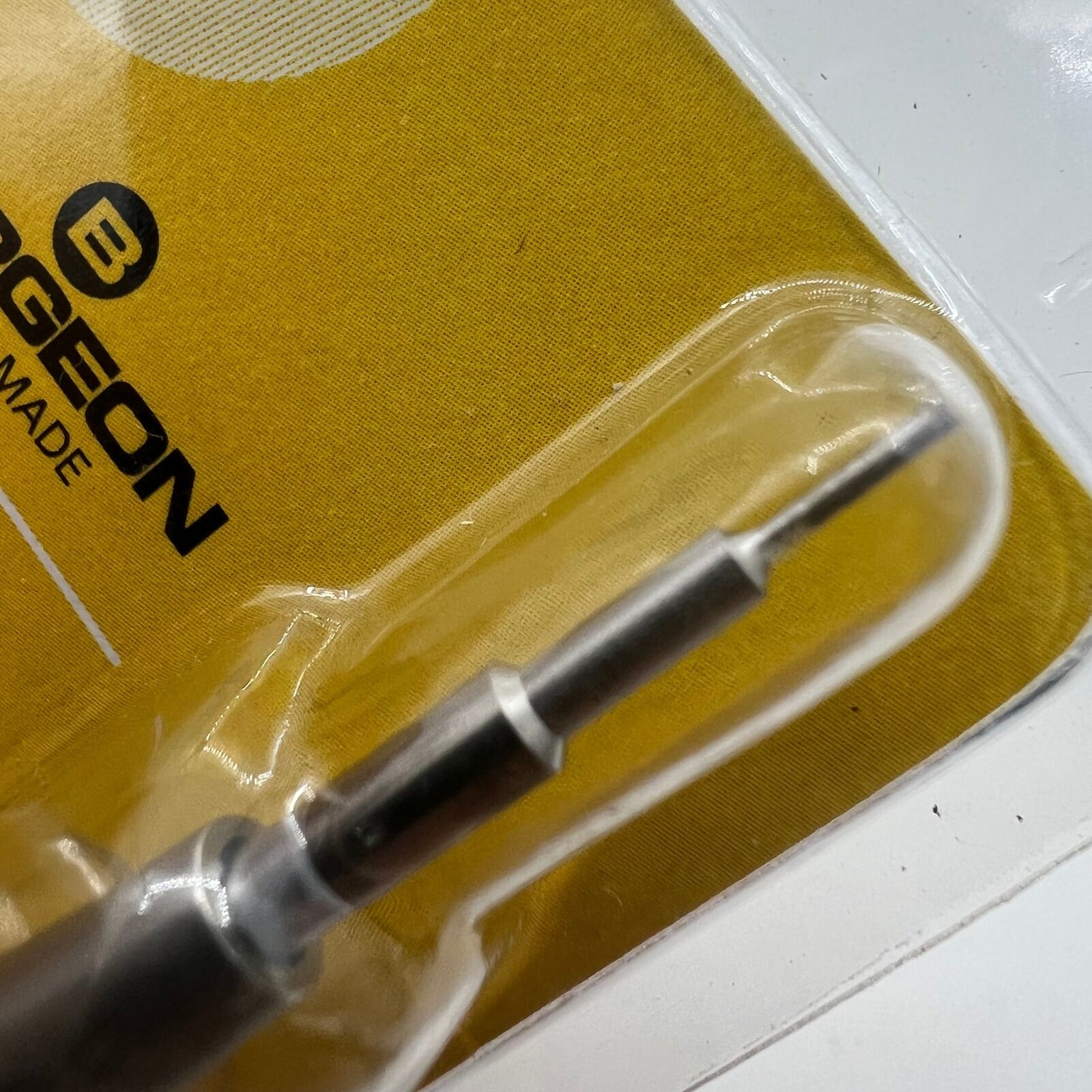 Bergeon 6767-F spring bar tool with ergonomic grip for precise watch bracelet fitting and removal.