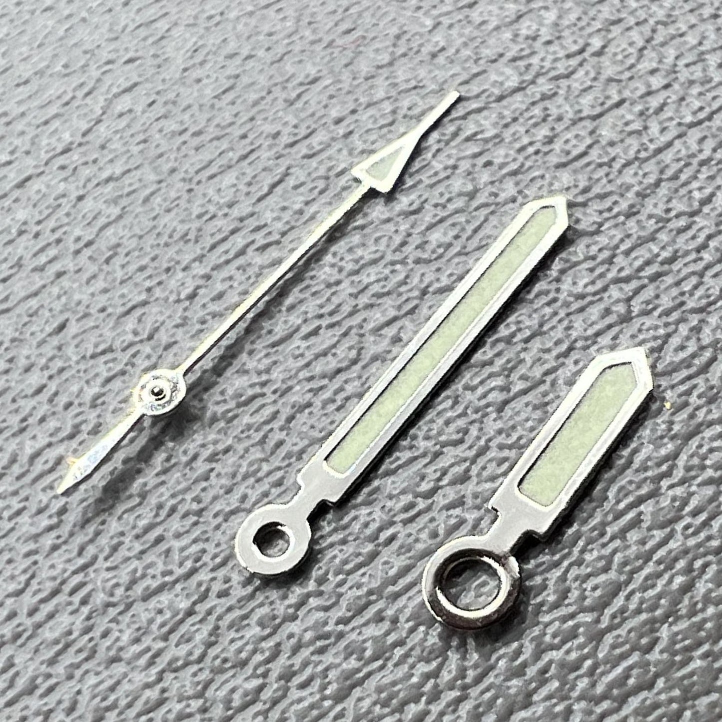 Set of 2 silver-trimmed green lume watch hands for Miyota 2035, 2115, 2105, 2305 movements, precise fit.