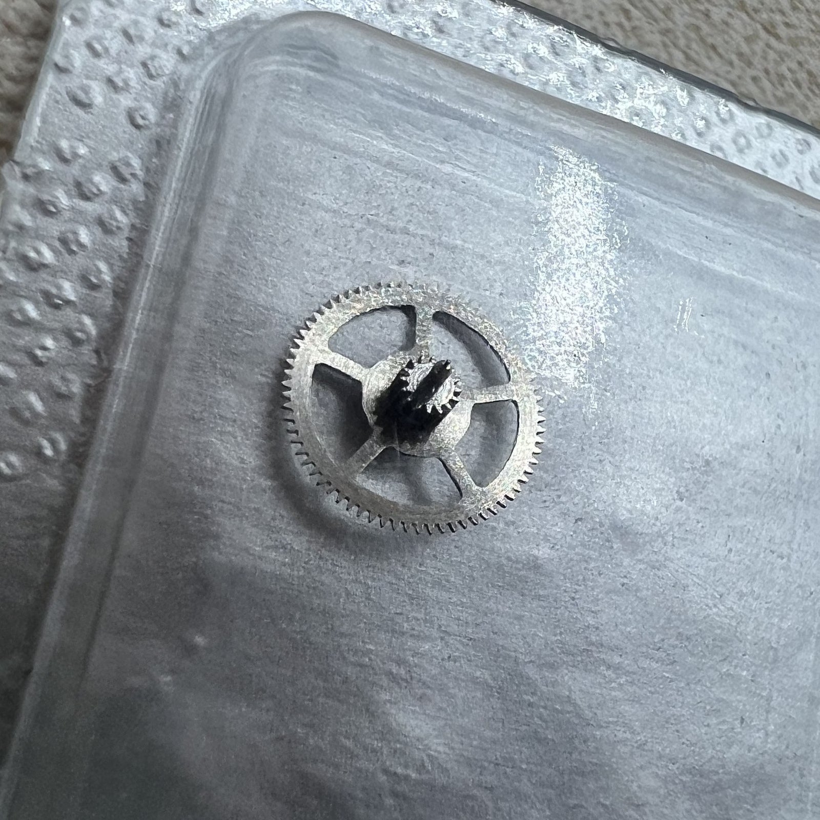 Swiss Third Wheel for Omega 8520A watch movement, precision gear for seamless timekeeping.