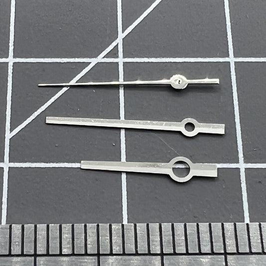 Silver and black trimmed watch hands for NH35/NH36/4R/7S movements, no lume,.