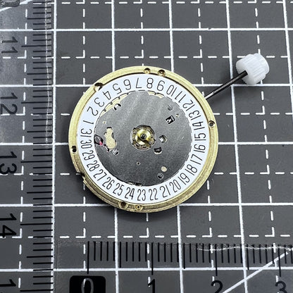 Schweizer ETA E63.111 Quarzwerk mit 3 Zeigern und Datumsanzeige bei Position 6, pr�zise Uhrwerkskomponente