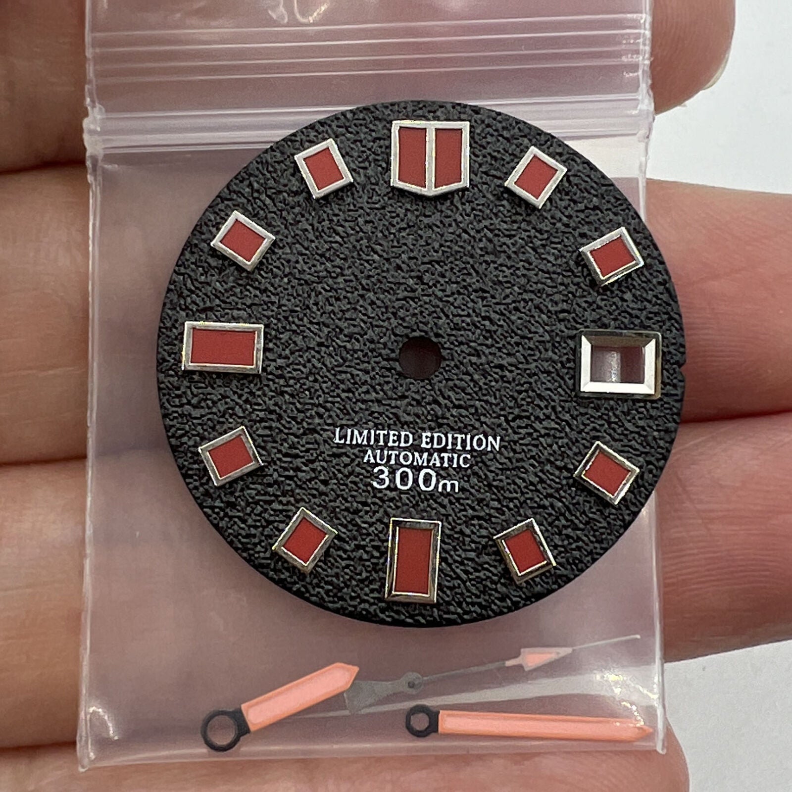 28.5mm luminous watch dial with hands for NH35 movement, perfect for Seiko watch repair and restoration.