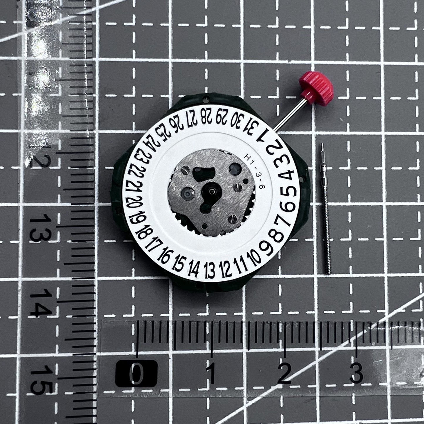 Japan Miyota 2315 quartz watch movement with three hands and date at 6 o'clock, crown pin included