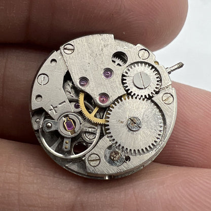 Automatic mechanical watch movements 7121 3121 by China for repair practice, close-up detail.