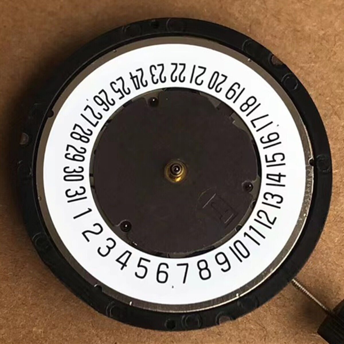 Swiss Made V8 ETA G10.711 quartz watch movement with multifunctional date at 6 o'clock