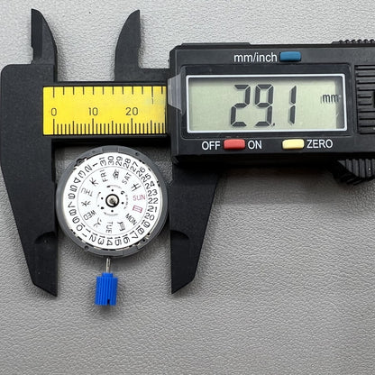 Seiko NH36 watch movement with white dial, bilingual Japanese-English day display, 3.8mm crown, reliable precision.