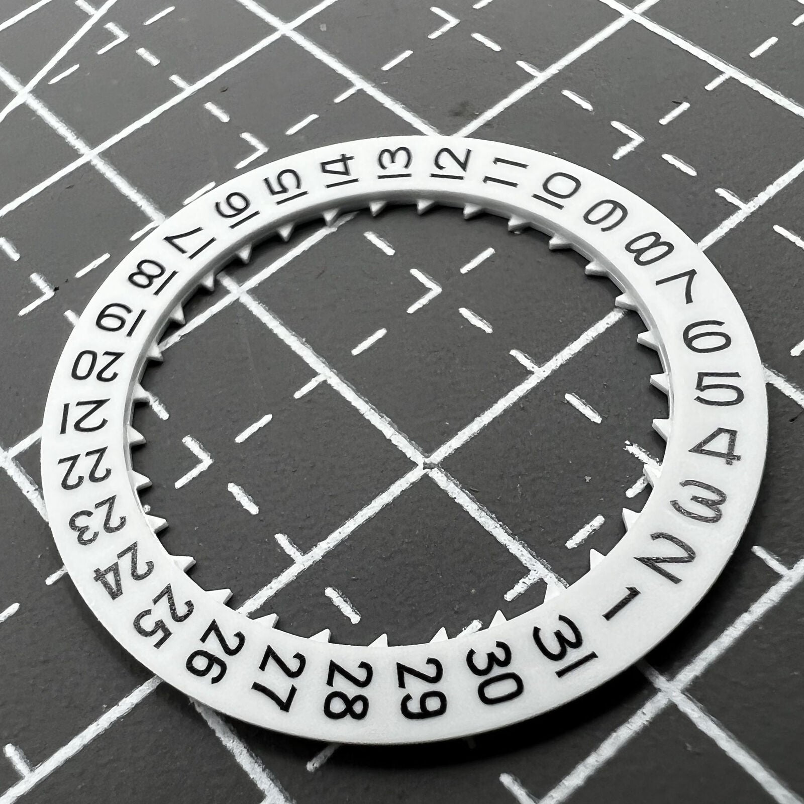 White date disk wheel showing date at 3 o'clock for Miyota 8215 8200 watch movement.