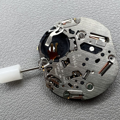 Seiko 7T85A quartz watch movement with precise chronograph functionality, ideal for accurate timekeeping.
