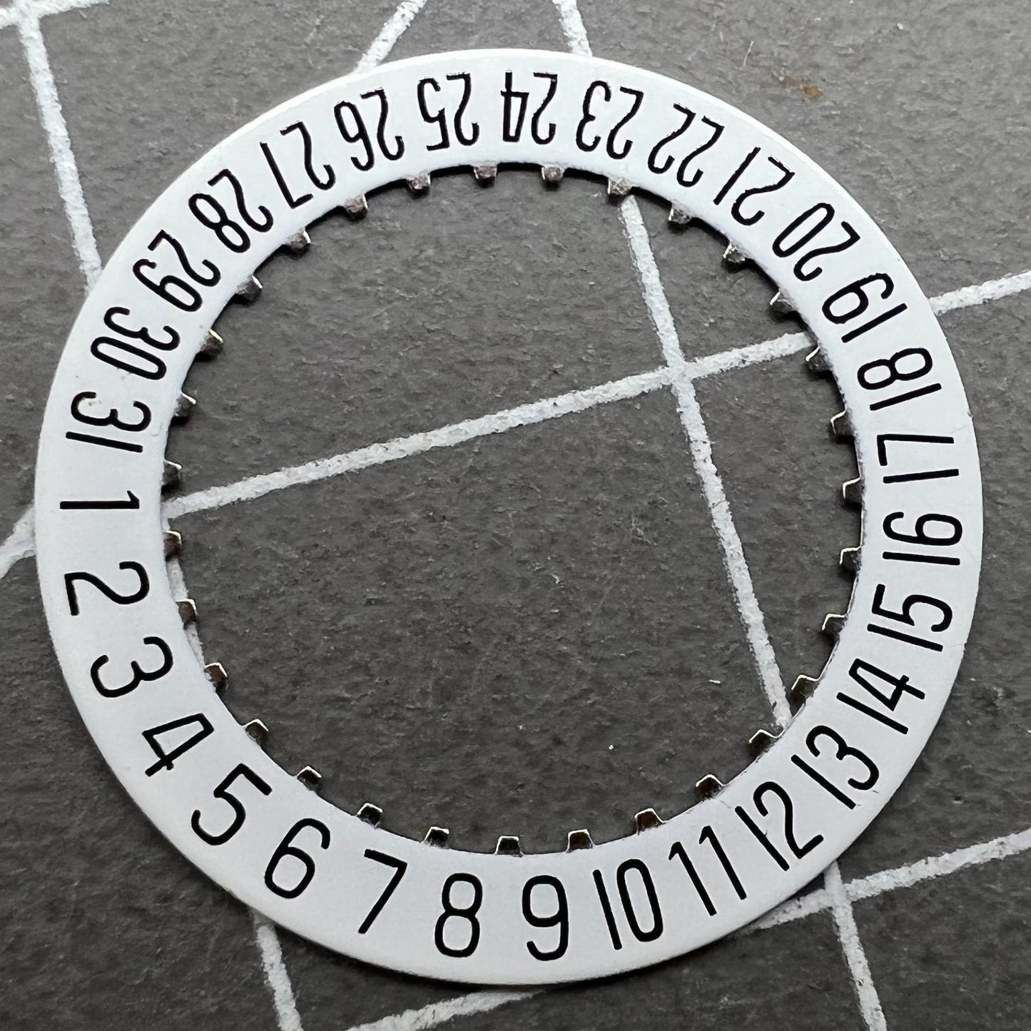 White Date Disk Wheel Date Wheel for ETA 204.911 Movement
