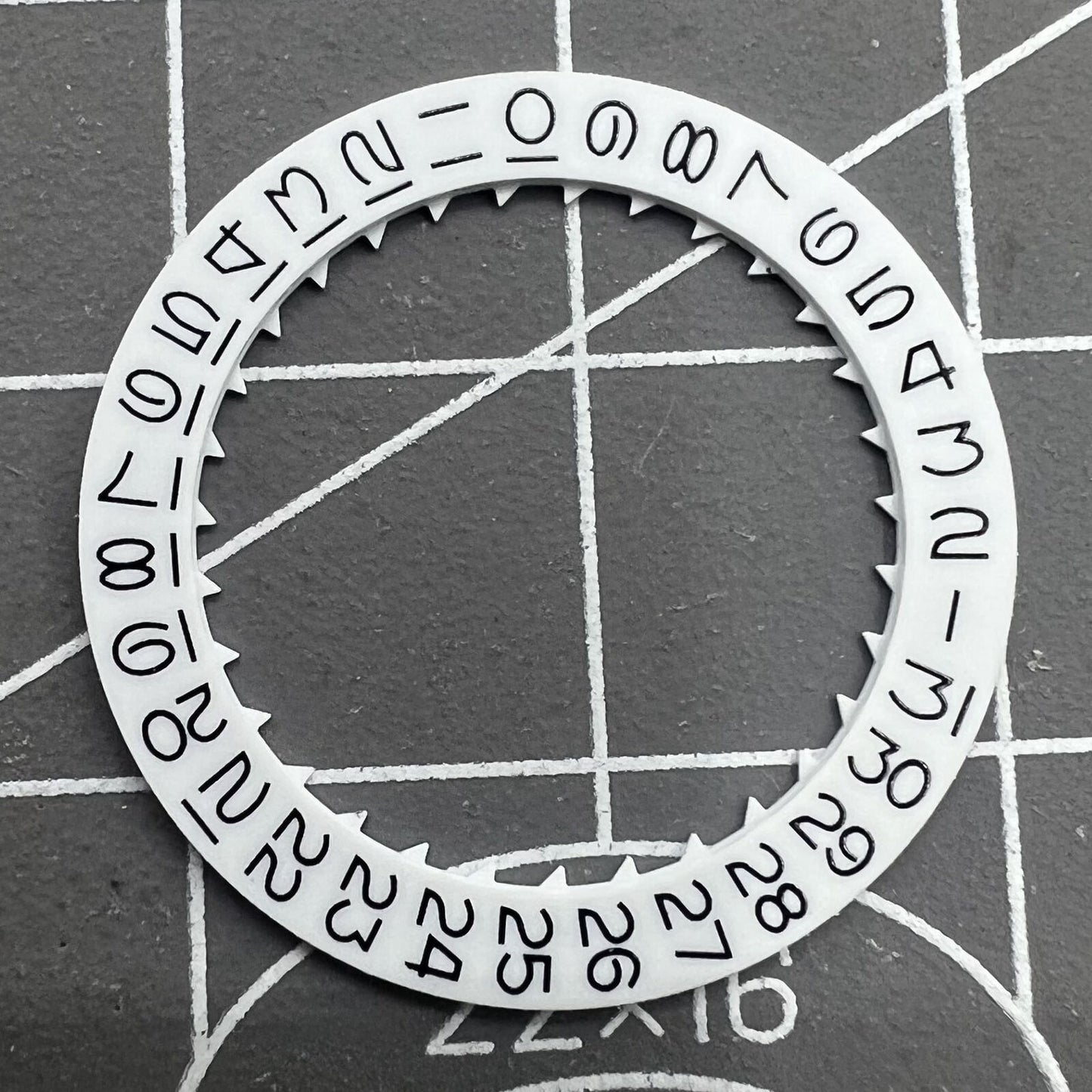 Disque de date blanc, roue de police numérique vintage, roue de date pour mouvement Miyota 8215 