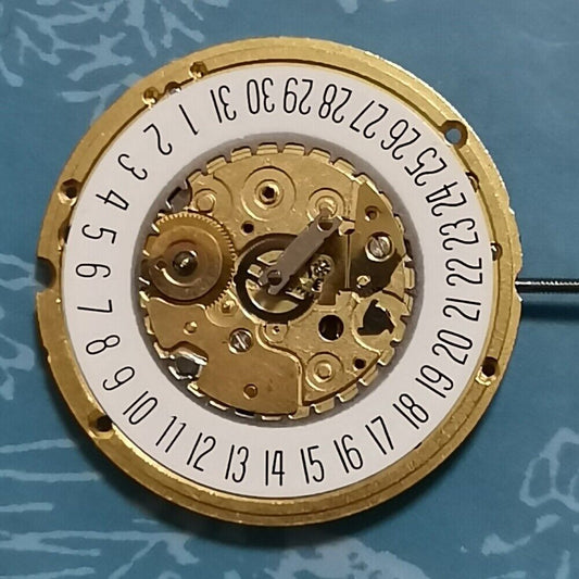 Swiss Made ETA 255.441 watch movement with single calendar date at 6 o?clock, precise timekeeping accessory.