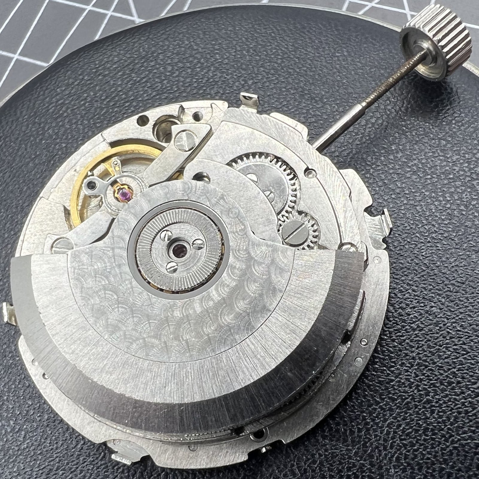 Tianjin Seagull ST25 automatic watch movement with large date and three hands, made in China.