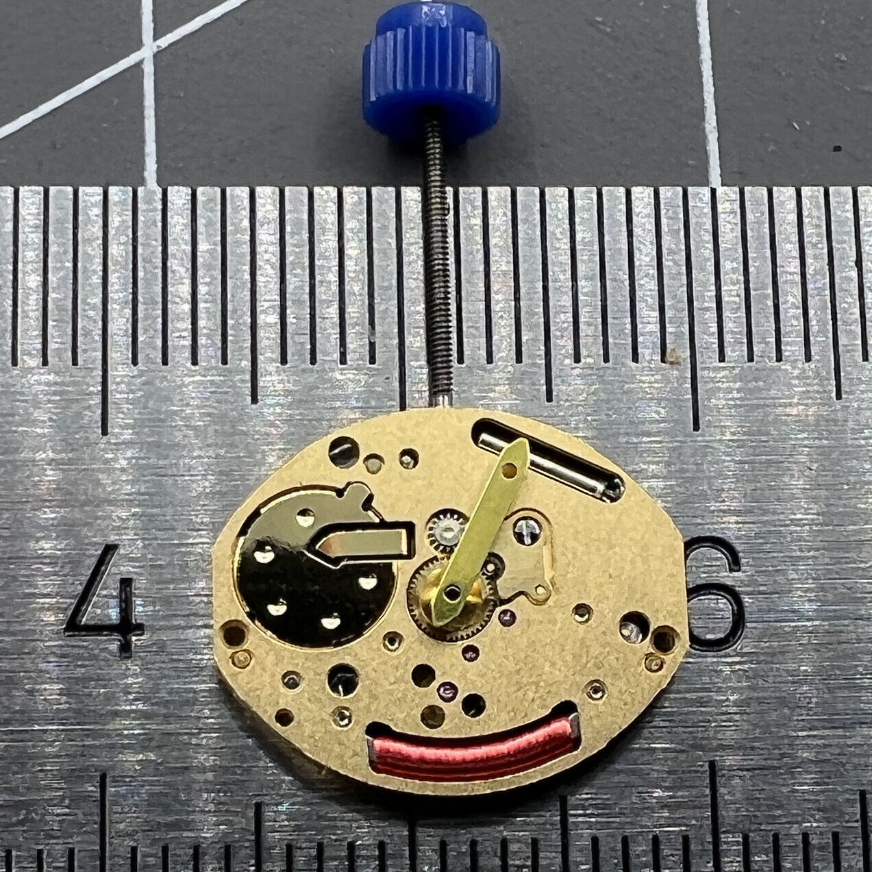 Swiss Made ETA E03.001 quartz watch movement with 2 hands, precise and reliable timekeeping by ETA.