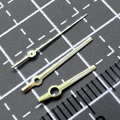 2er Set grüne lumineszierende Zeiger mit goldener Umrandung für H35 H36 7S26