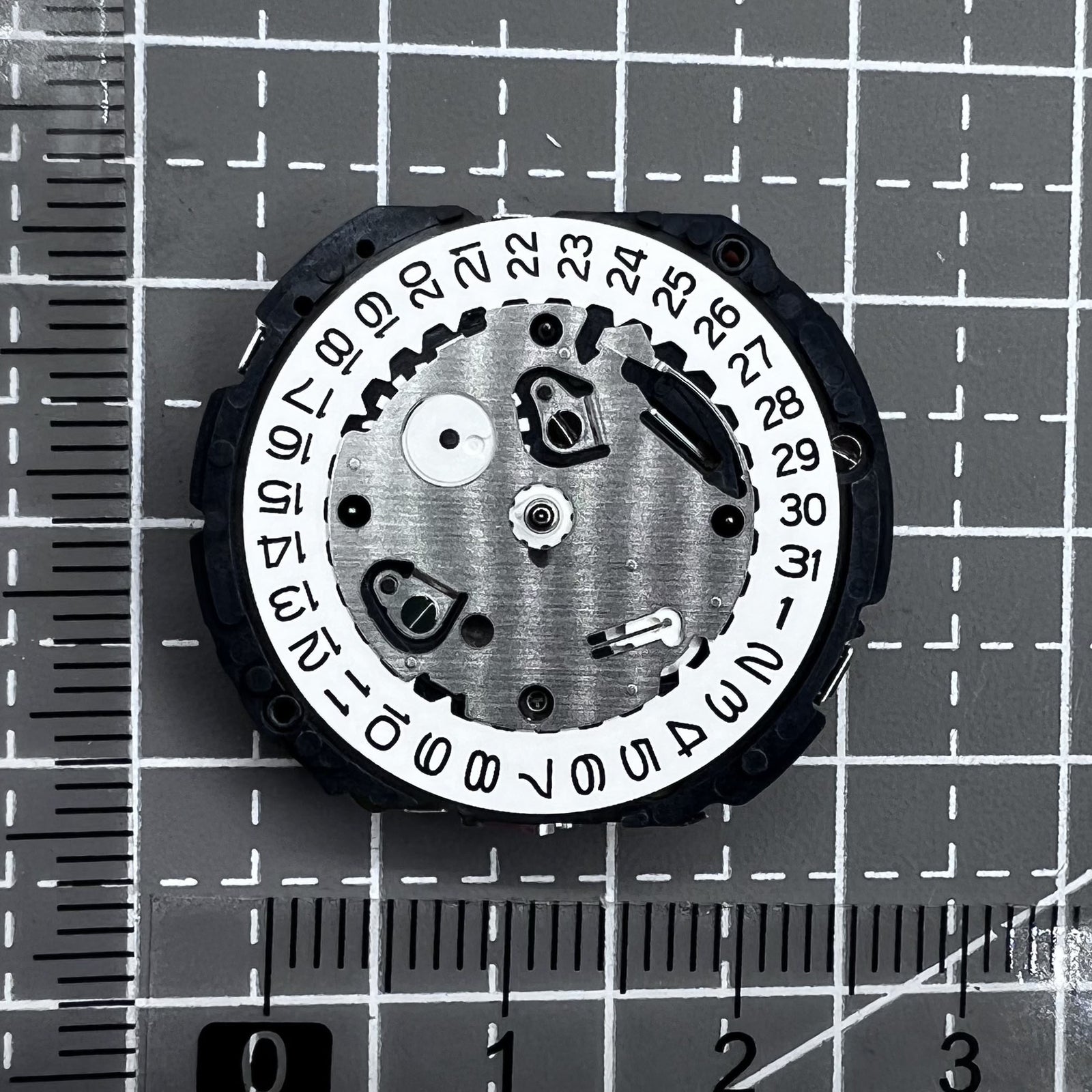 Seiko V176A quartz watch movement, precise Japan-made mechanism for watch accessories