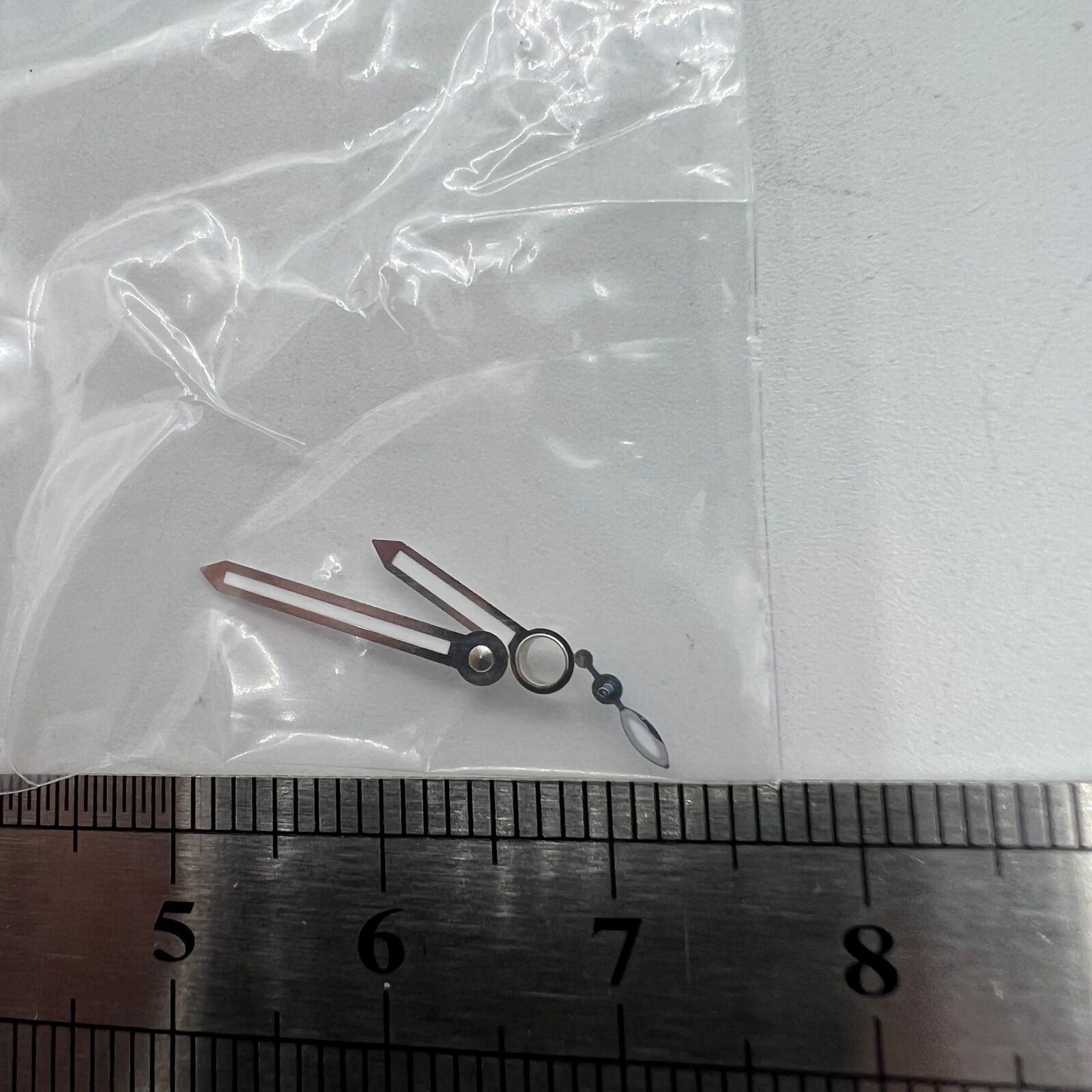 Silver arrow-shaped green lume watch hands, compatible with ST3600, ETA6497 movements.