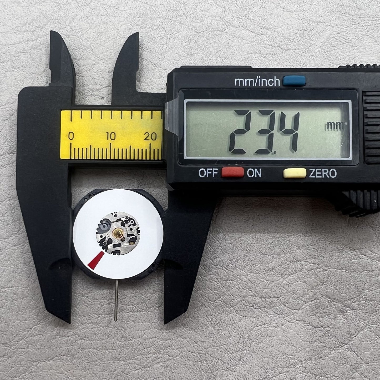 2 Stück Epson Japan VX42 E Quarzwerk Weißes Zifferblatt mit 3 Zeigern