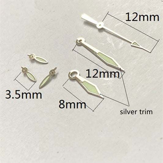 Aiguille de montre 12 mm en forme de diamant avec finition argentée et luminescente verte pour mouvement VD53, VD54 et VD57
