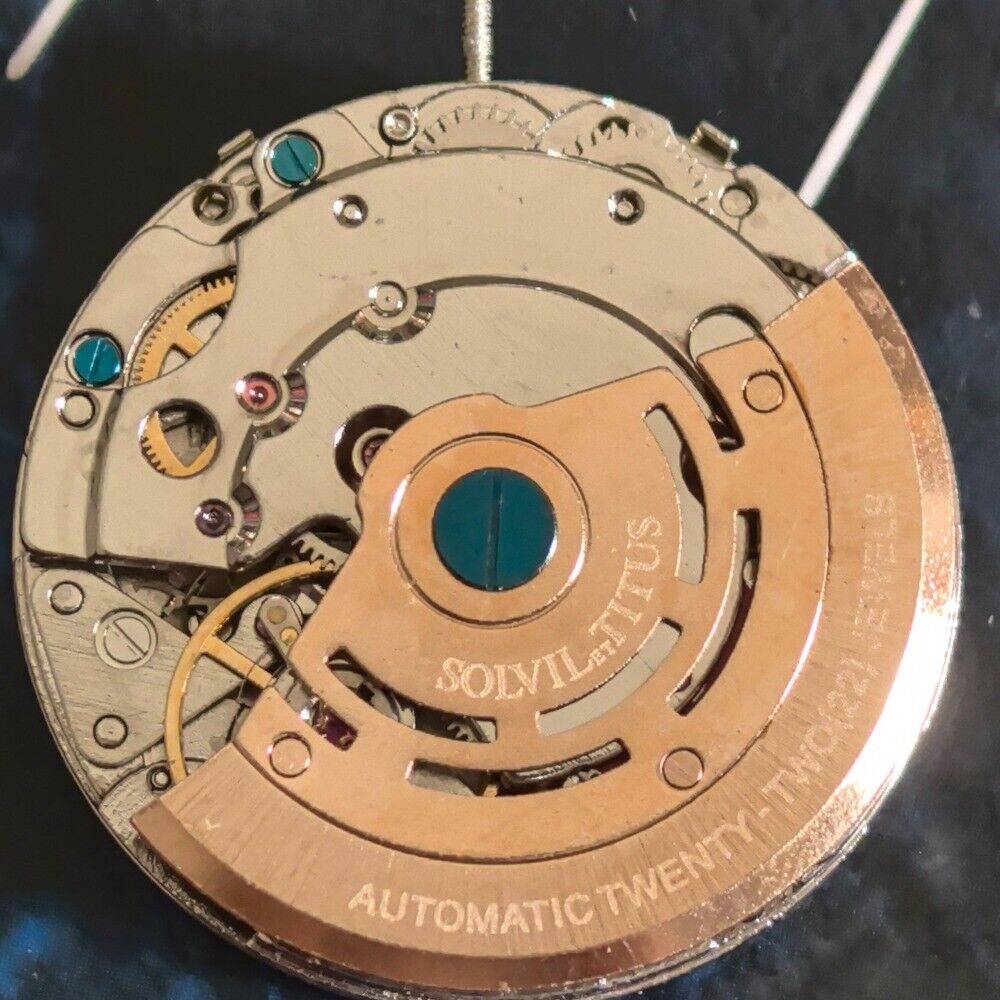 Mingzhu 2813 multifunctional mechanical watch movement, precision timekeeping component for repairs.