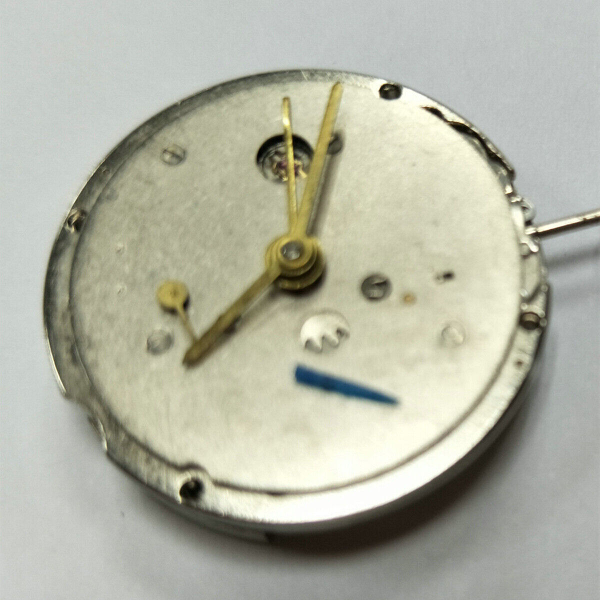 Shanghai Automatic mechanical watch with R3-1 movement, precise timekeeping and classic design by China Made.