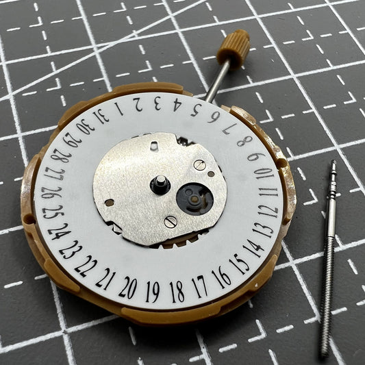 Miyota GM15 Japan Quartz Movement Date at 6 Movement
