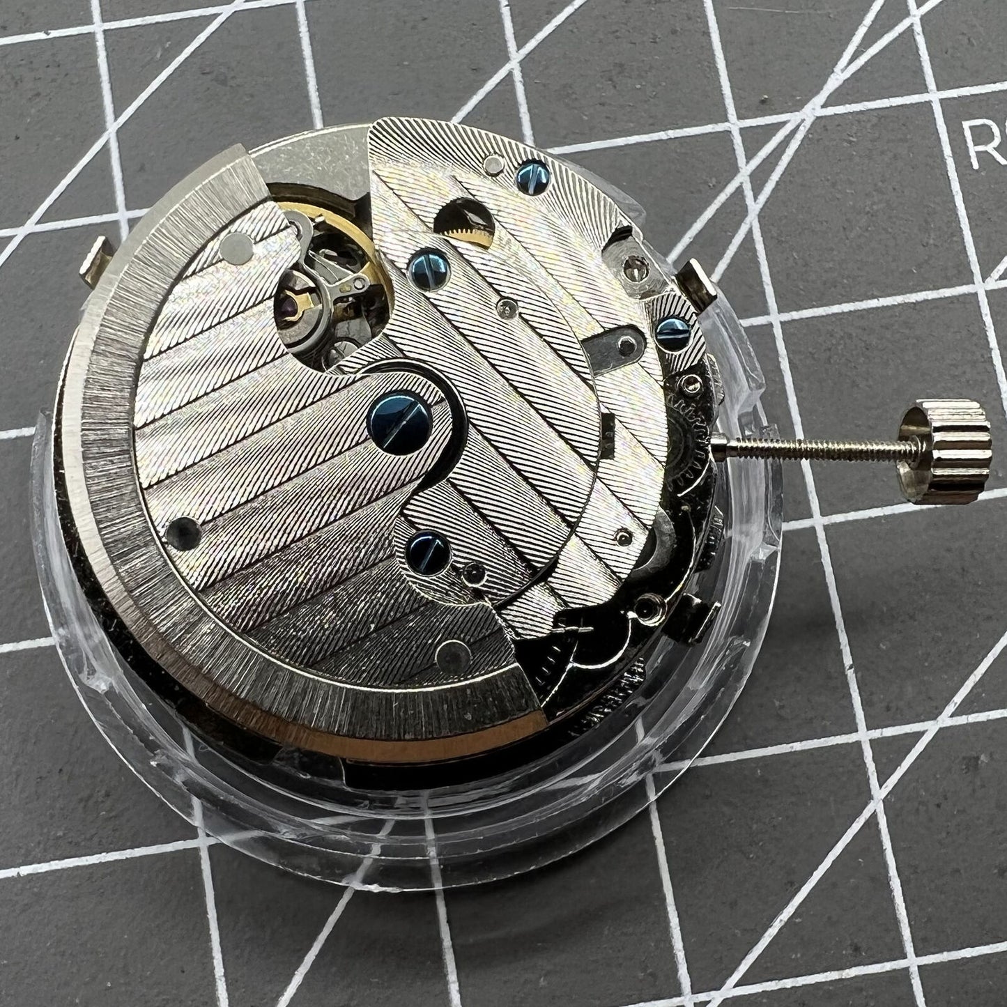 TY2876 T16 watch accessory featuring automatic mechanical movement and small second indicators at four positions, highlighting precision engineering.