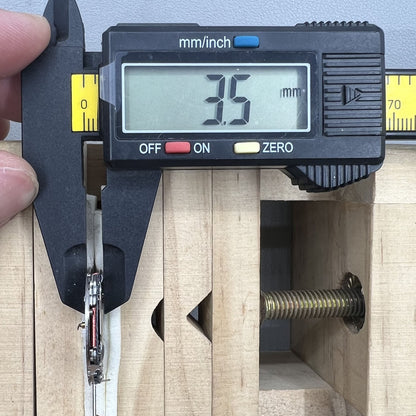 ISA 8171 Quarzwerk 5 Zeiger Silber Rückseite Einzelkalender bei 6 Uhr