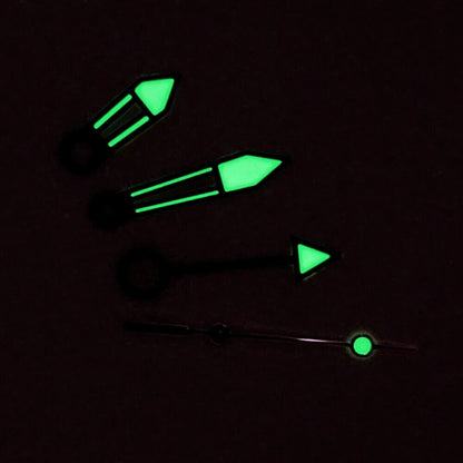 Green luminous watch hands with black trim for NH34 GMT movement, enhancing nighttime readability.