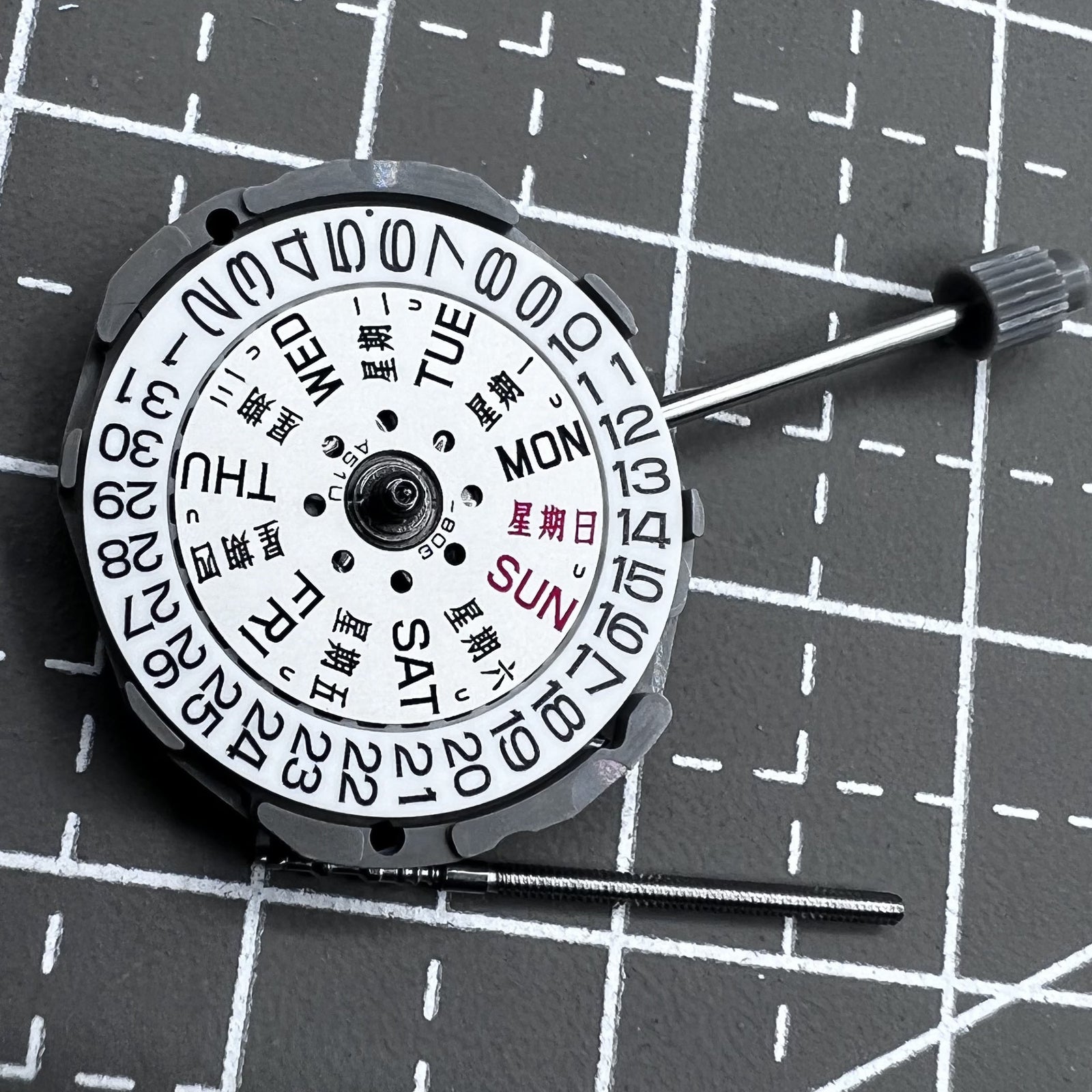 Japan Miyota GL02 quartz watch movement with day-date function, replacement for GL00 model by Miyota.