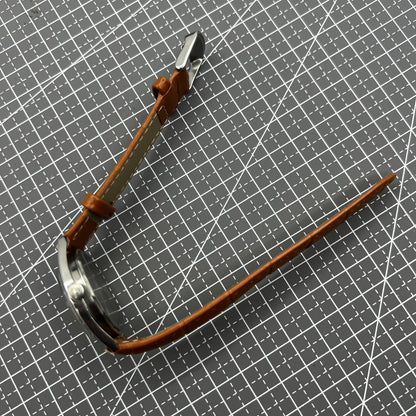 PUBU Mechanische Handaufzugsuhr 32mm mit grauem Zifferblatt und Zeigern, 17 Steine, China gefertigt