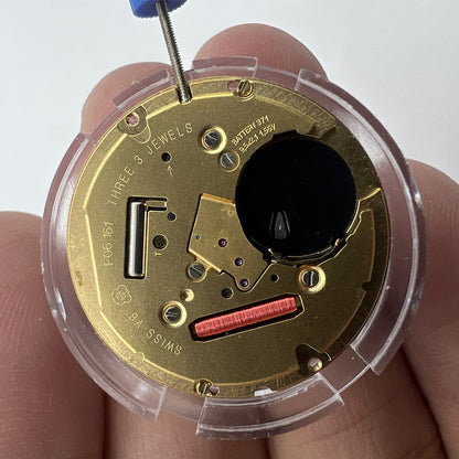 ETA F06.161 Watch Quartz Movement 3 Hands White Date At 3 Date At 6