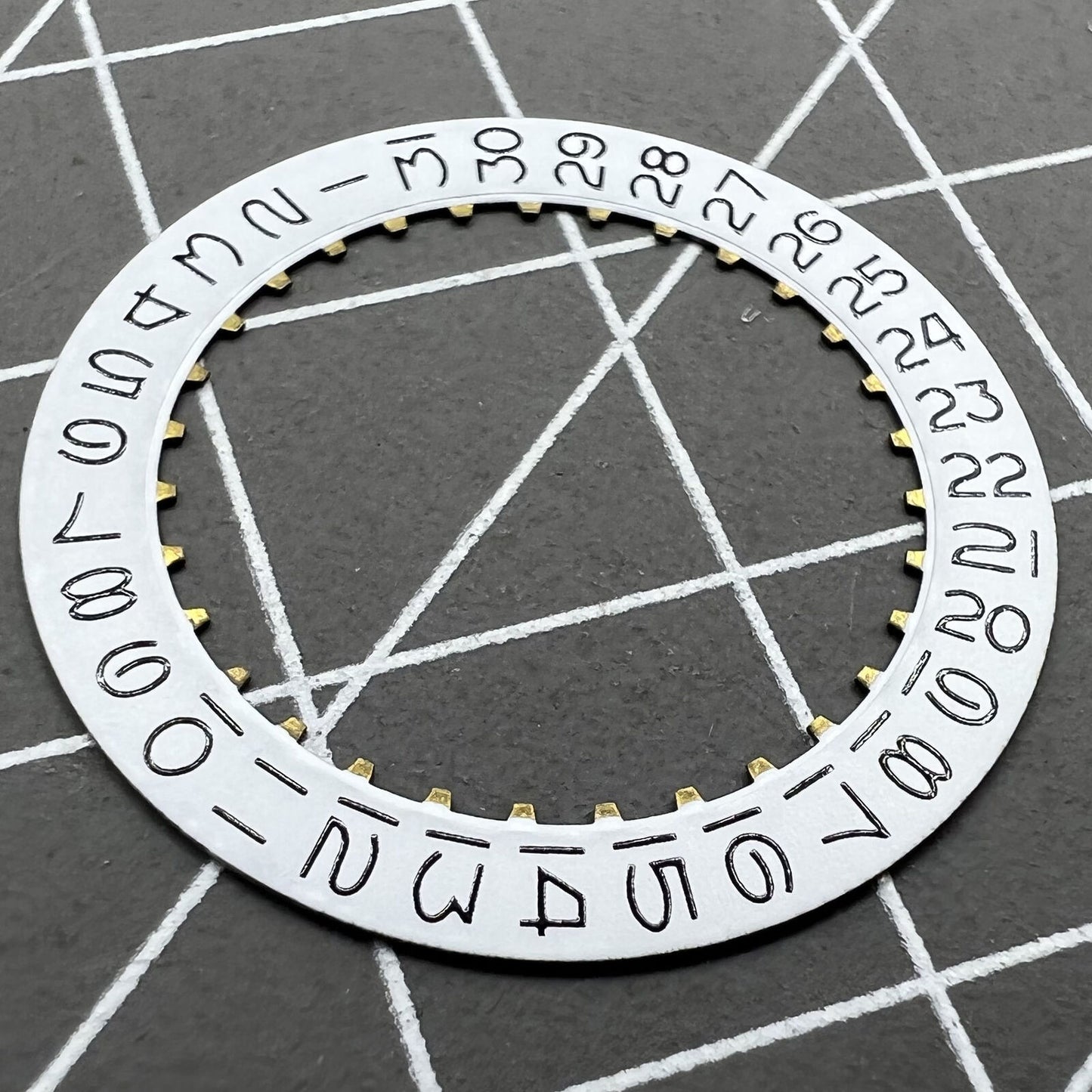 White numeral date disk wheel for ETA2824 movement, Datejust style, precision date@3 display.