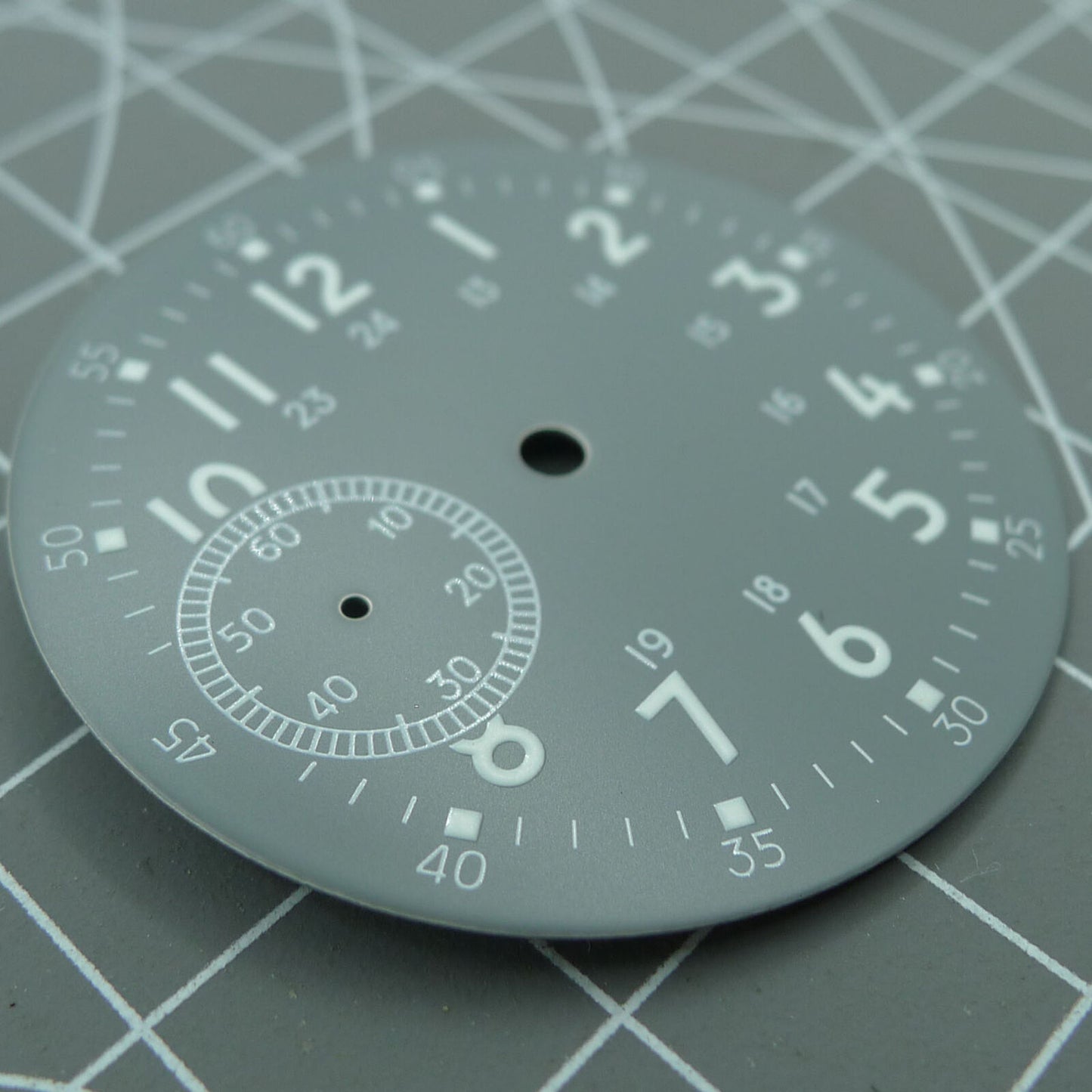 39mm green luminous watch dial for ETA6497 ST3600, enhancing readability and elegant style.