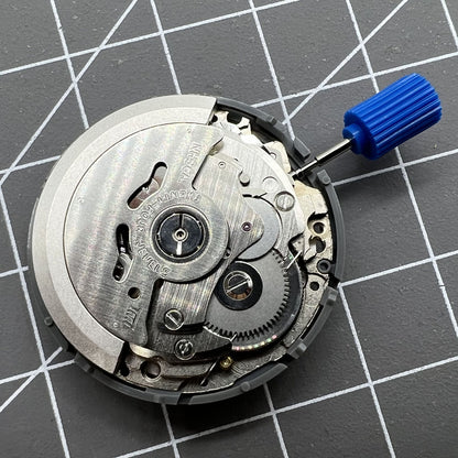 Japan NH36A watch movement with white dial, green lume, 3/3.8 crown, precise mechanical timekeeping by Seiko.