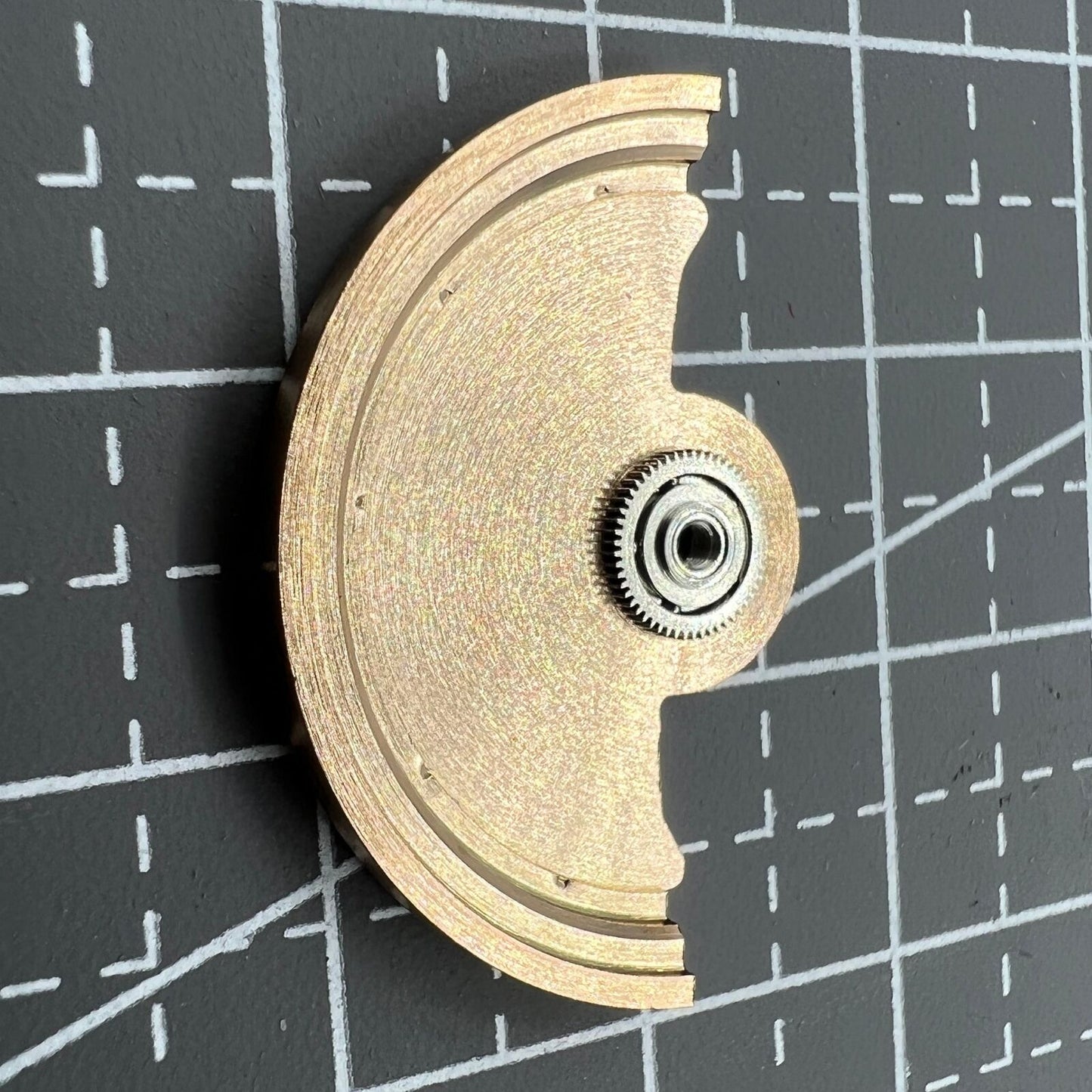 Rose Gold Sea Wave carved rotor for Miyota NH35 NH36, elegant watch movement accessory.