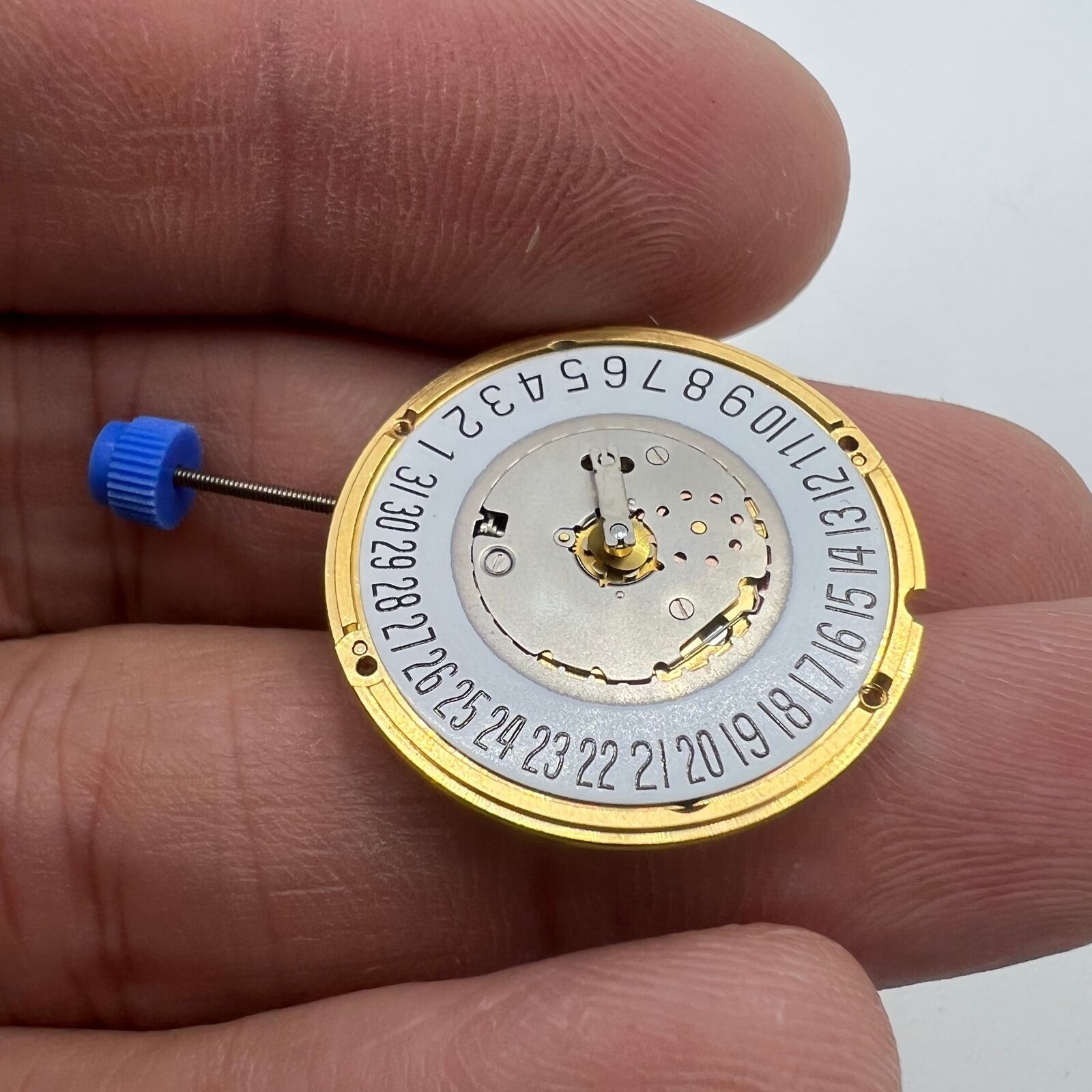 Original ETA F05.111 Swiss quartz watch movement with 2 hands and date at 6 for precision timekeeping